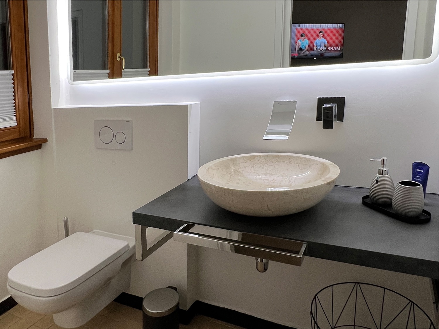 Bathroom with wood interior structure