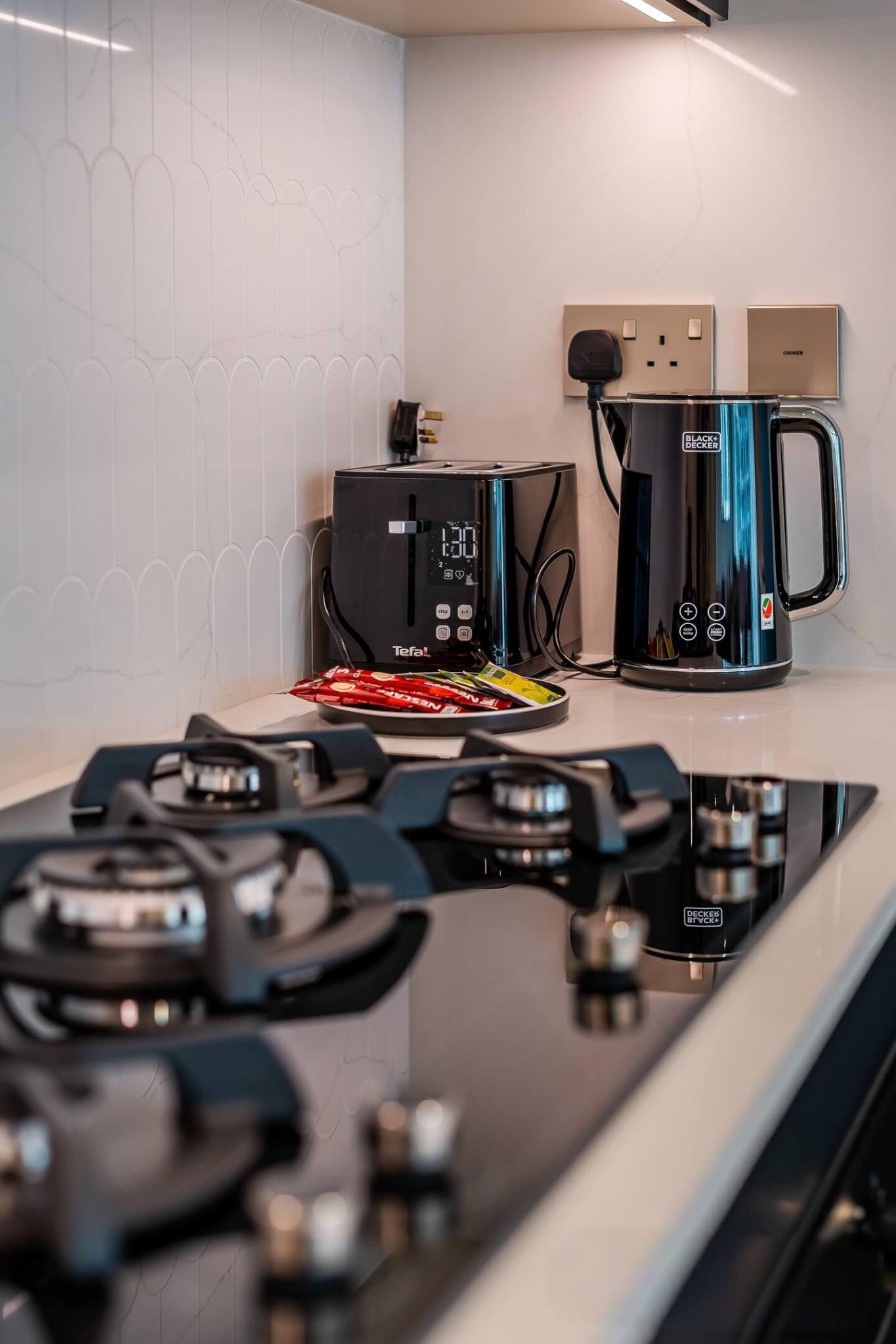 Tall tefal frying pan